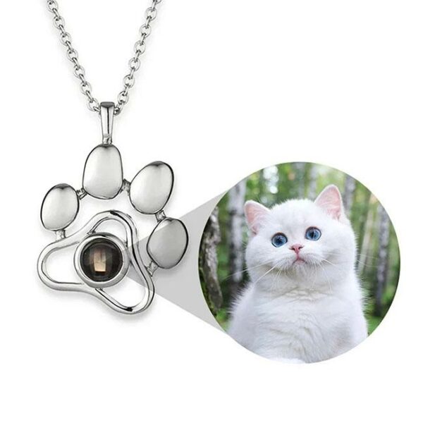 fotó kivetítős nyaklánc tappancs alakú medállal ezüst macska